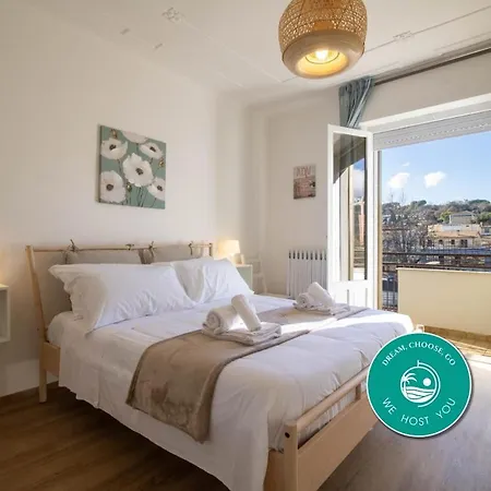 Apartment 100 Meters From The Sea Wi-fi Center Ac Relax Train Station *